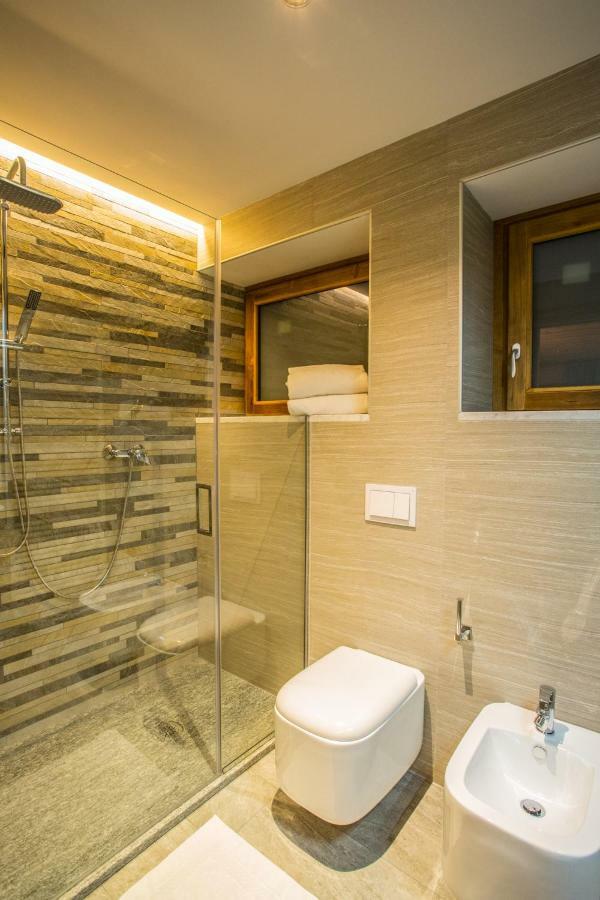 Alpine Rooms Guesthouse Breuil-Cervinia Exterior foto
