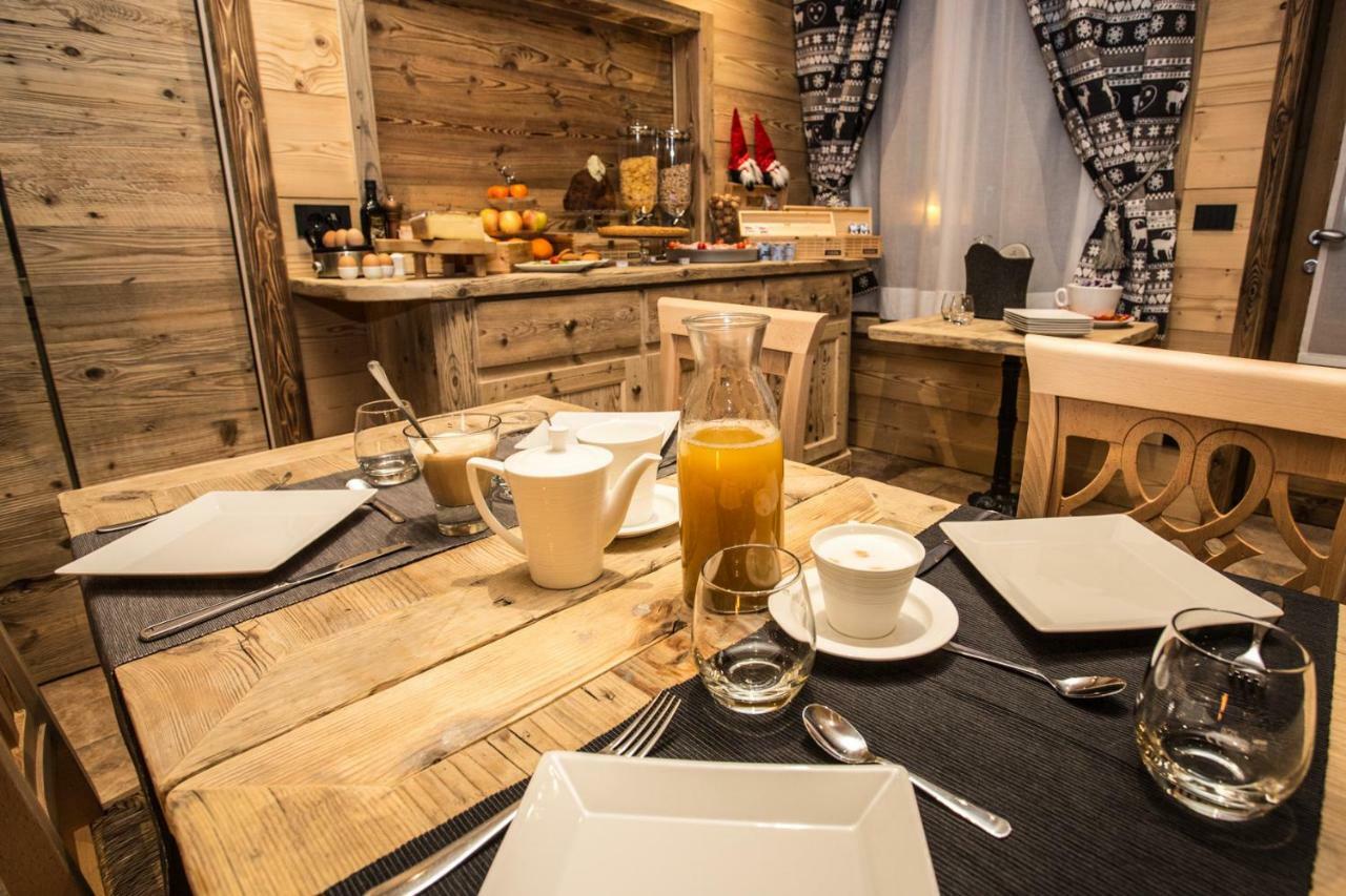 Alpine Rooms Guesthouse Breuil-Cervinia Exterior foto